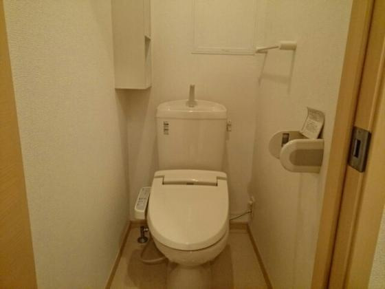 さくらＢ棟のトイレ|落ち着いたトイレです