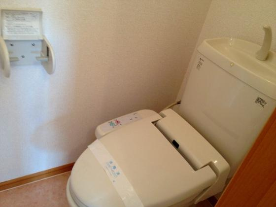 ハミング・バード（エアコン付き）のトイレ|シンプルで使いやすいトイレです