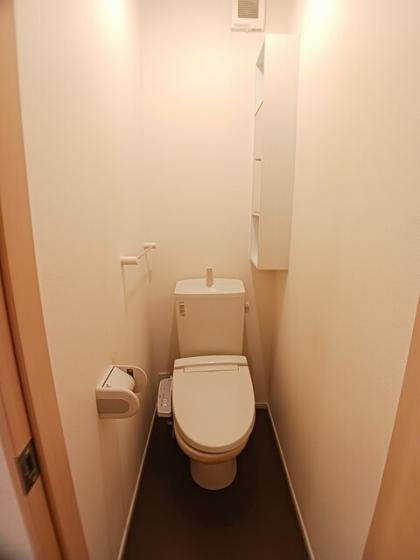 エスト・モンターニュのトイレ|コンパクトで使いやすいトイレです