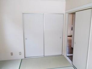 リッチネス阪南Ｂの収納|こまごまとしたものを収納できそうですね