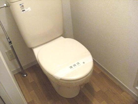 パーミーハイツのトイレ|ゆったりとした空間のトイレです