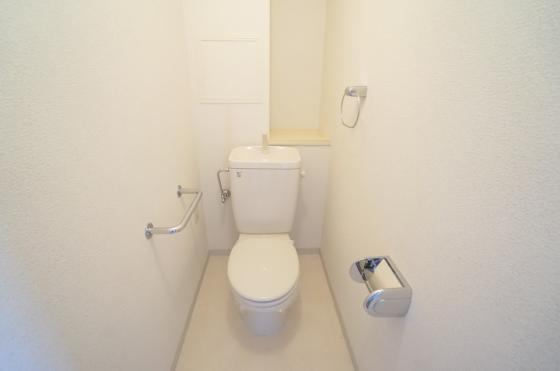 セーヌ東岸和田のトイレ|シンプルで使いやすいトイレです