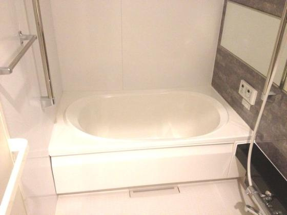 グレイス　パラシオンの浴室|コンパクトで使いやすいお風呂です