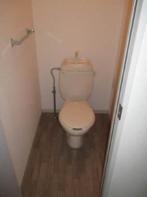 ウイング　ハイツのトイレ|シンプルで使いやすいトイレです