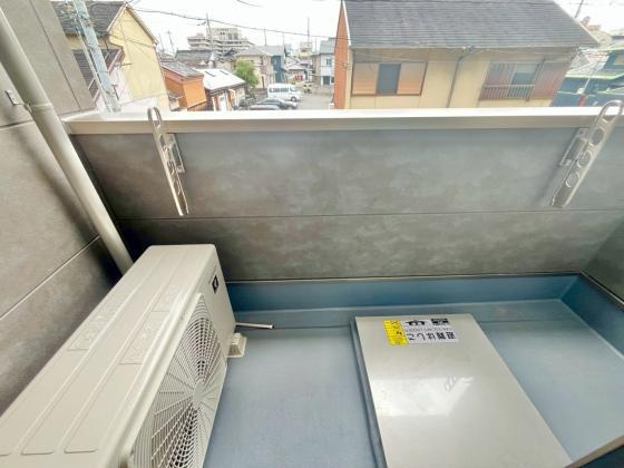 Raffine貝塚のバルコニー|暖かな日差しのふりそそぐバルコニー