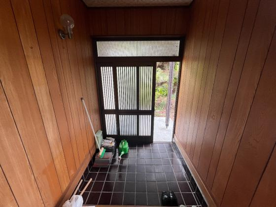 河内長野市喜多町貸家の玄関|シンプルで使いやすい玄関です