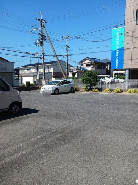 シーサイドナカノの駐車場|駐車場に車を止められます