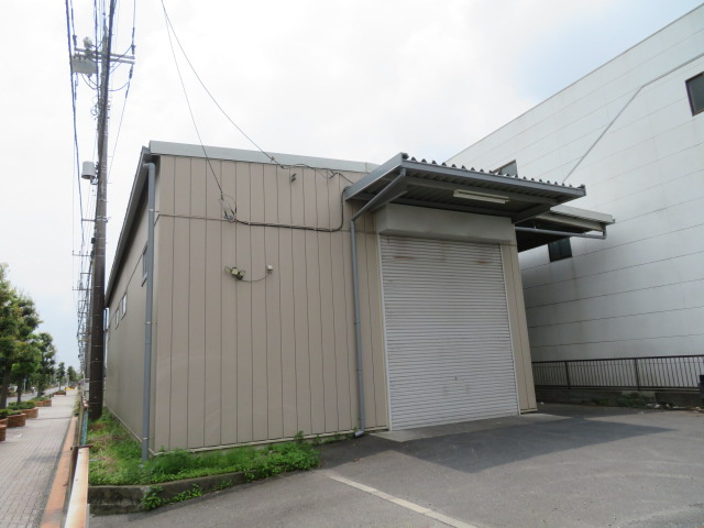 志木市上宗岡５丁目の倉庫