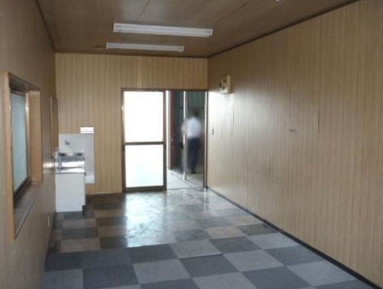 志木市上宗岡５丁目の倉庫