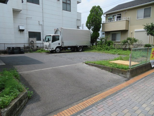 志木市上宗岡５丁目の倉庫