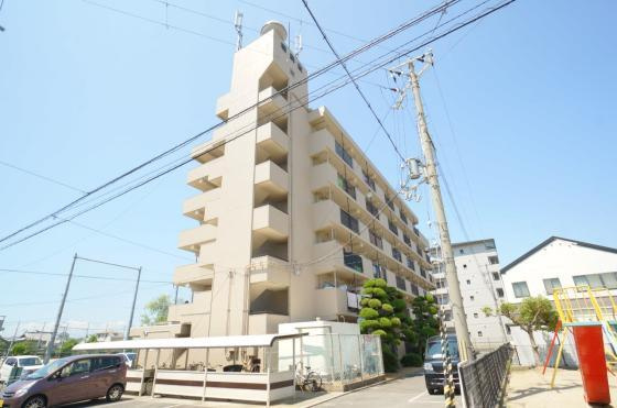 第一磯屋敷マンションの外観|物件の外観です