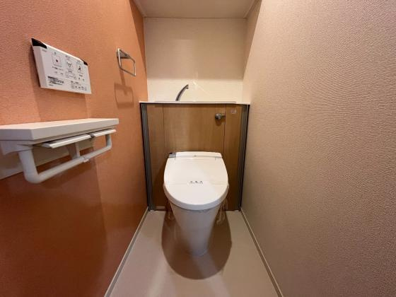 ゴールイン岸城のトイレ|清潔感のあるトイレです