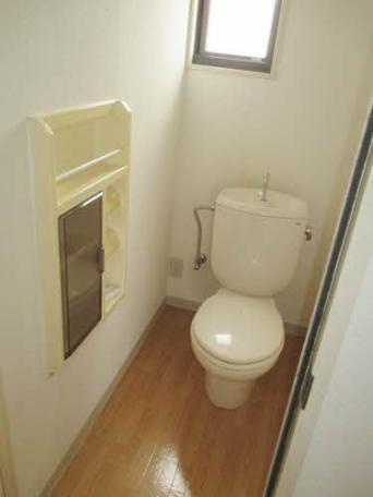 ラフォーレ野出のトイレ|ゆったりとした空間のトイレです