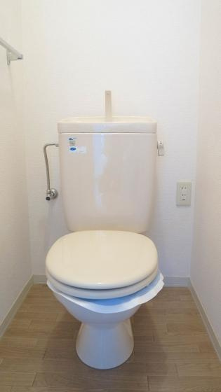 ラ　メゾン　プルミエのトイレ|シンプルで使いやすいトイレです