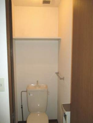 シャーロットタウンのトイレ|ゆったりとした空間のトイレです