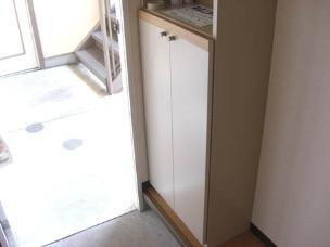 ジョイフルハイツの玄関|落ち着いた玄関です