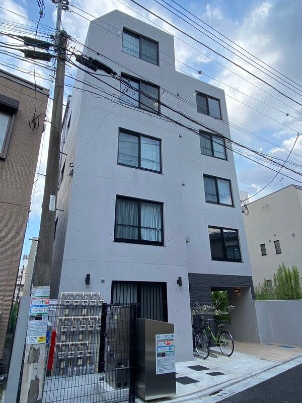 SQUARE MINAMISENJU