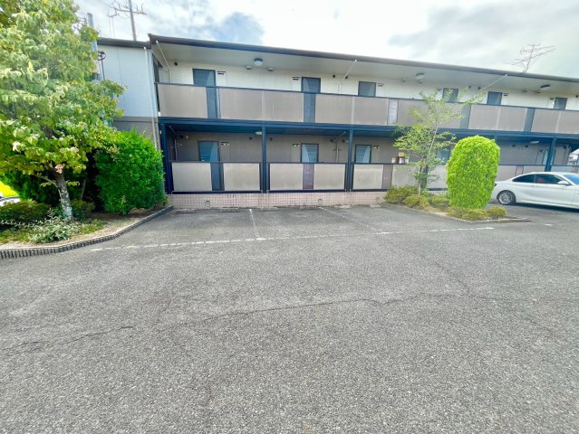 セジュールＺＩＲＯＺＡの駐車場