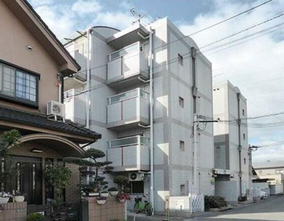 シャルマンフジ久米田弐番館のエントランス|エントランスです