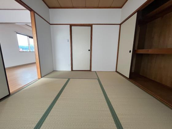 小松里マンションのその他