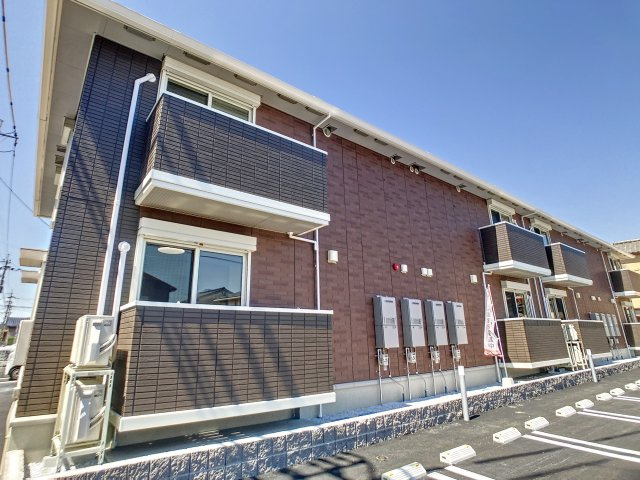 直方市須崎町のアパート