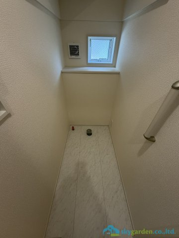 平塚市入野　新築戸建　全3棟1号棟のトイレ