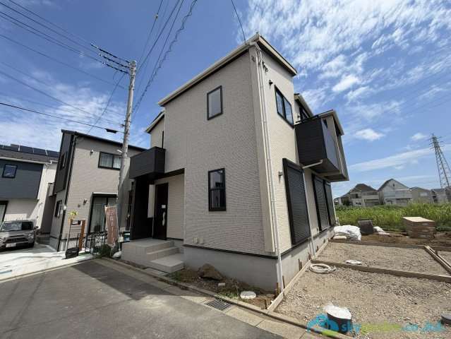 平塚市入野　新築戸建　全3棟1号棟の外観