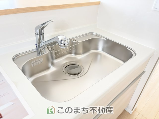 CradleGarden那須塩原市若草町第8のキッチン|広いシンクで洗い物もしやすい。