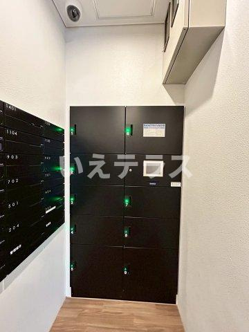 レジデンス神戸ヴェルノの玄関