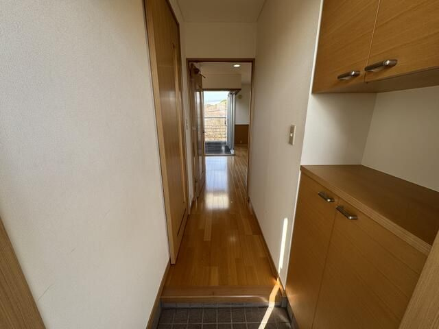 熊本市東区榎町の賃貸マンションの玄関