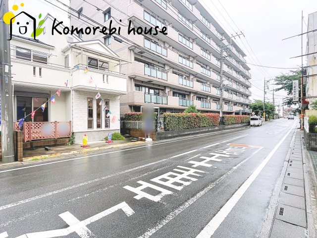 さいたま市北区奈良町　中古戸建の前面道路含む現地写真|前面道路含む現地写真です