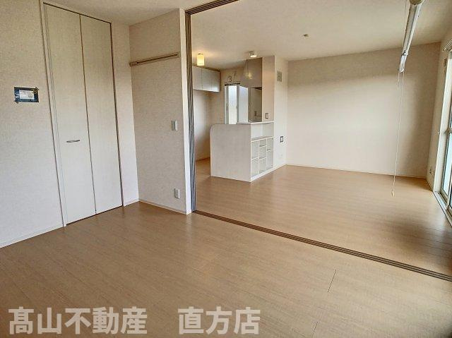 直方市大字頓野のアパートの内装
