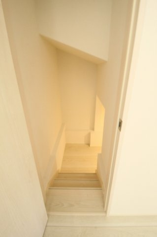 瀬戸東町　新築戸建　1号棟　（全2区画）の収納|半地下収納
