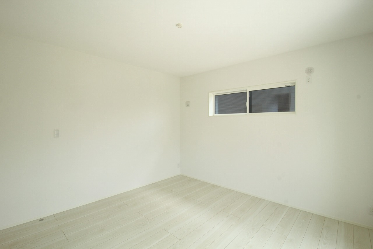 瀬戸東町　新築戸建　1号棟　（全2区画）の洋室|2Ｆ　南の部屋　8.0帖