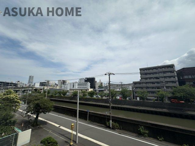 藤和西横浜ハイタウンの展望|ランドマークタワーなどみなとみらいのビル群を望む眺望。ぜひ実際にご覧になって下さい。