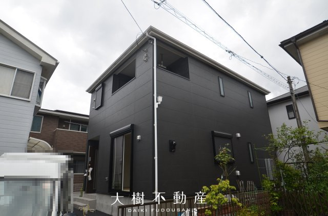【外観】 | 海老名市中野１丁目　新築戸建て　全１棟【仲介手数料無料】 | 建物完成しました！！内見可能です♪