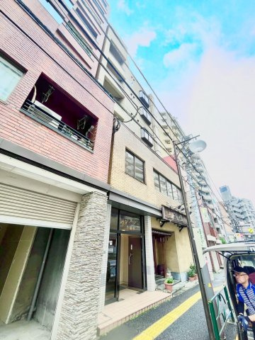 フジメゾン千駄木