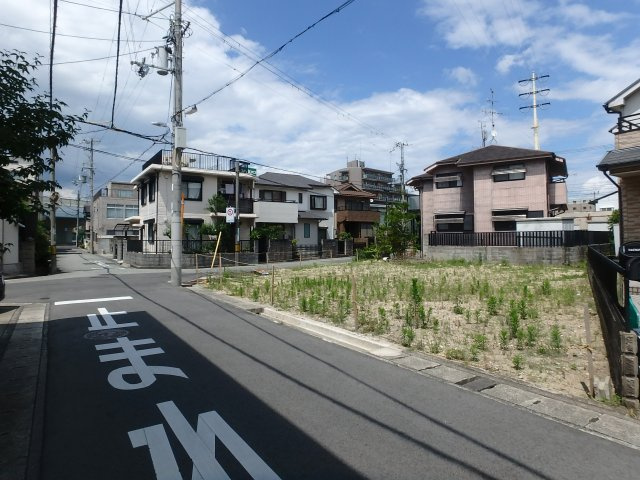 西宮市甲風園3丁目土地の前面道路含む現地写真
