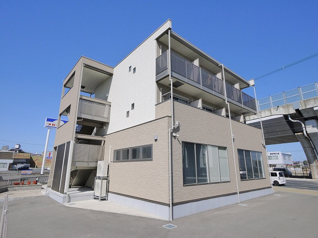 クレイノ蓬莱の外観
