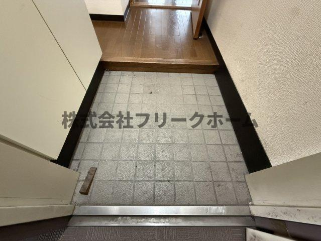 武蔵野市境１丁目の賃貸マンションの玄関