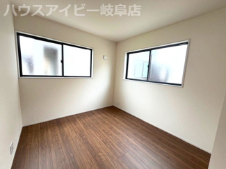 【洋室】 | 岐阜市河渡新築建売全5棟！長期優良住宅！耐震等級3・住宅性能評価書取得した安心安全なお家です♪ | 岐阜市河渡新築建売全5棟！長期優良住宅！耐震等級3・住宅性能評価書取得した安心安全なお家です♪