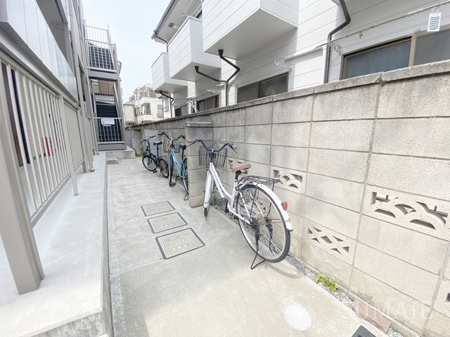 シャ・ガイールのその他共用部分|自転車置場☆