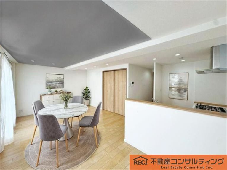 コボリマンション夙川老松台D棟の居間・リビング