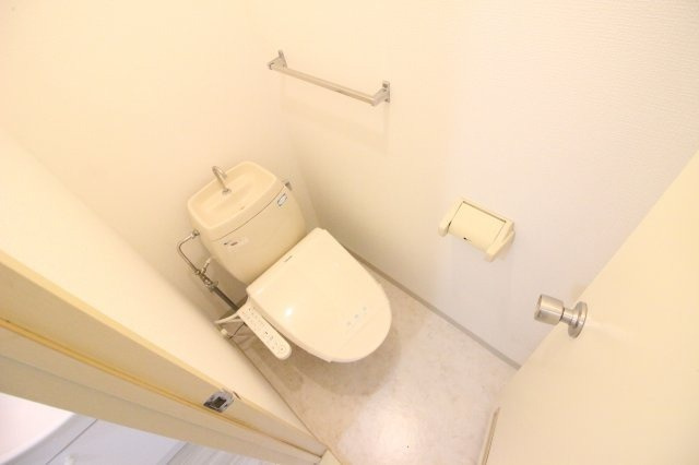 リバーサイド秋谷のトイレ|トイレです
