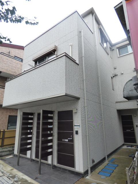 ジュネス久里浜の外観|外観は落ち着いています