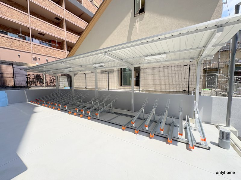 ブランシエスタ上本町　仲介手数料無料の駐車場