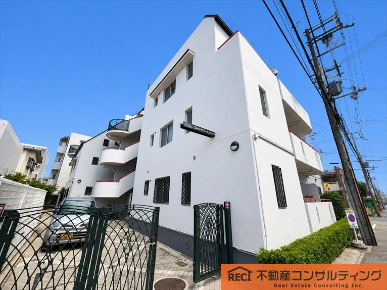 コスモ住吉川の外観