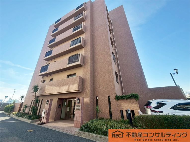 ハイエクセル芦屋南の外観