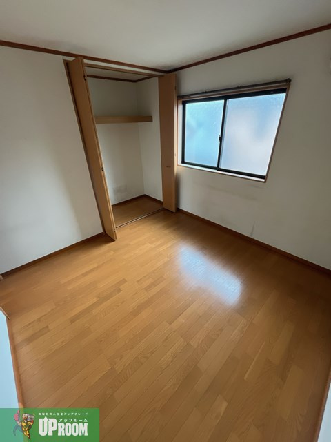 サプリティTHの洋室
