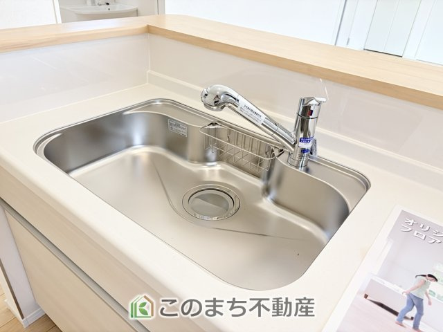 CRADLEGARDEN那須塩原市春日町第2の収納|同社施工物件の写真です。※建具やフローリング、その他仕様が違う場合がございます。
